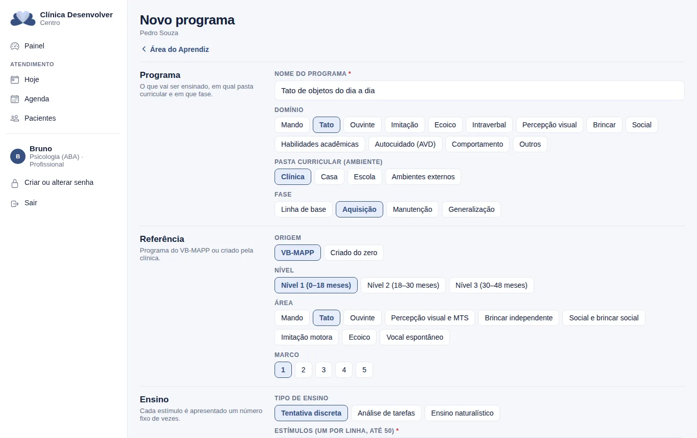 Formulário Novo programa com domínio, pasta curricular, fase, referência VB-MAPP com nível, área e marco, e tipo de ensino.